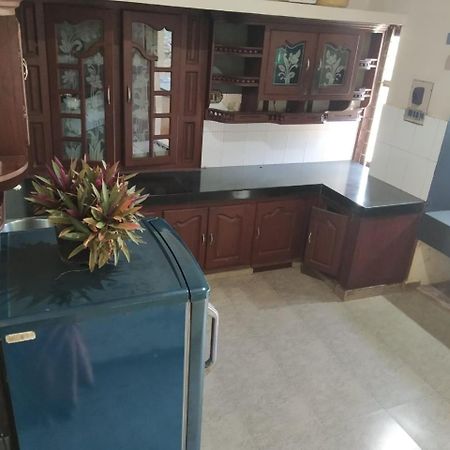 Avani Home Stay Iritti Bagian luar foto